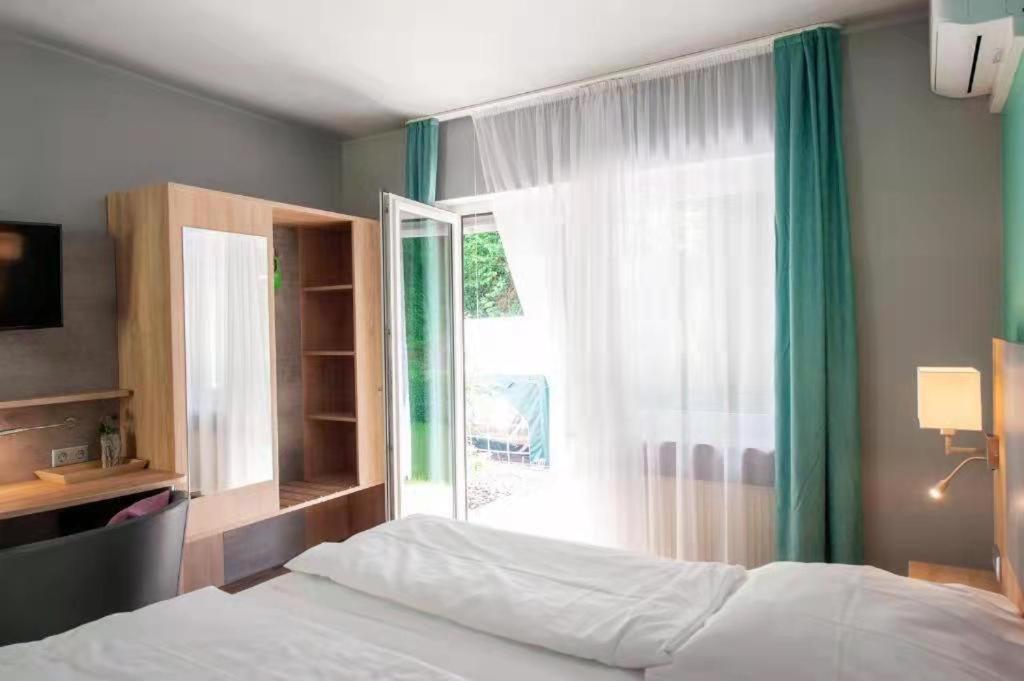 Hotel Bluechertal Bacharach Esterno foto